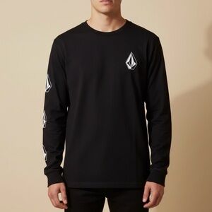 Volcom Nunez Graphic Thermal Men’s Long Sleeve Black Tee – Size M (NWT)
